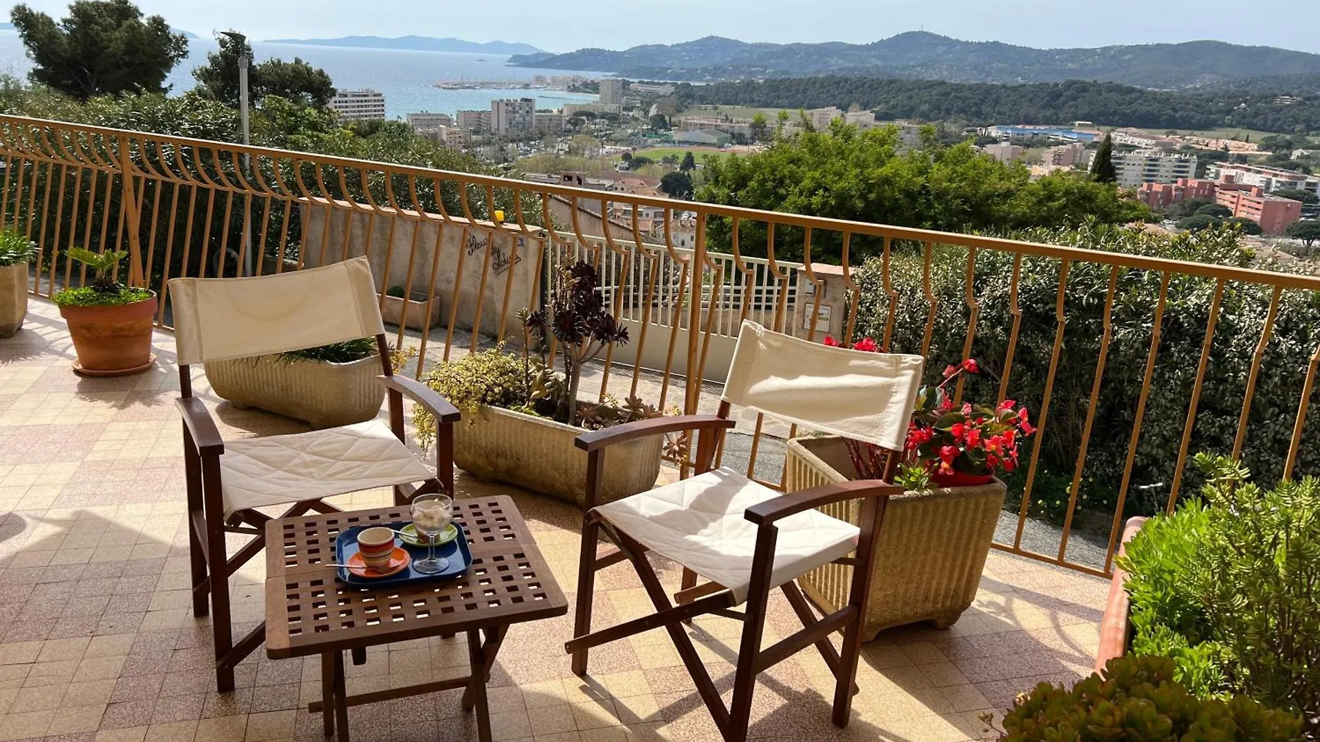 Appartement Avec Superbe Terrasse Pour 4 Personnes لو لا فاندو 0*,  فرنسا